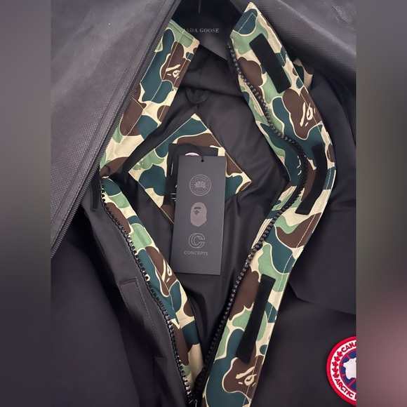Expedition Parka For Concepts x Bape (Medium) - Picture 4 of 10